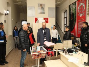 Mudanya’dan deprem bölgesine yardım