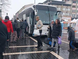 Düzce depremzedelere kapılarını açtı