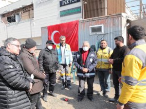 Başkan Çolakbayrakdar: “Bu günleri hep birlikte atlatacağız”