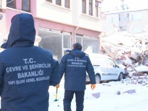 Deprem bölgesinde yürütülen hasar tespit çalışmalarında son durum