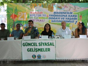 ‘Güncel Siyasal Gelişmeler’ paneli yapıldı