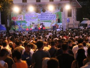 Sanatçı ve yazarlardan festivale ilişkin açıklama