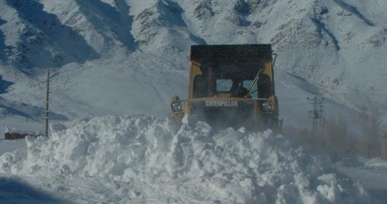 Tunceli’de 216 köy yolu ulaşıma kapalı
