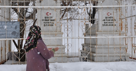 Tunceli’de İki Asker Mezarı