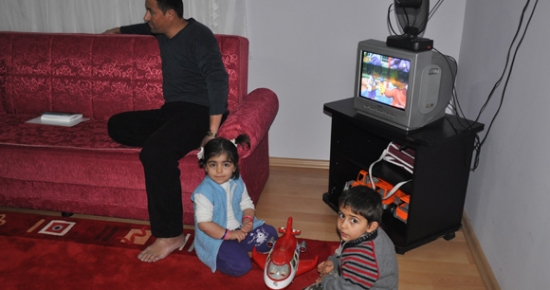 Vanlı Depremzedelere Ziyaret