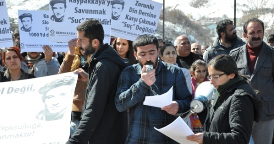 Tunceli'de, Hapis Cezalarına Protesto
