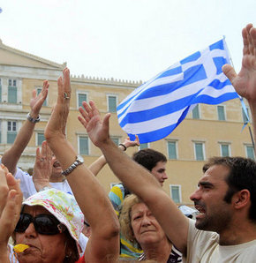 Yunan parlamentosunda güven oylamasına doğru