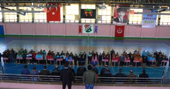 Tunceli’de Voleybolda Türkiye Yarı Finalleri Heyecanı Başladı