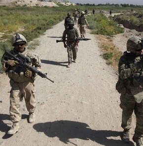 Afganistan'da İspanyol askerlerine saldırı