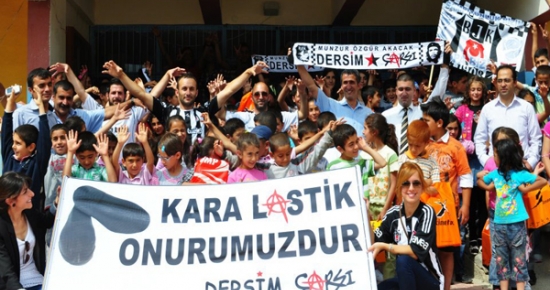 Dersim Çarşı Grubu’ndan Çocuklara Karne Hediyesi