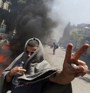 Tunus'tan Suriye'ye 6 aylık Arap ayaklanması