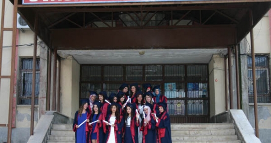 Ovacık programları ilk mezunlarını verdi