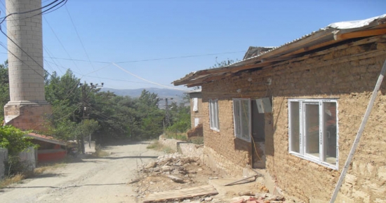 Pertek’te Park çalışmaları devam ediyor