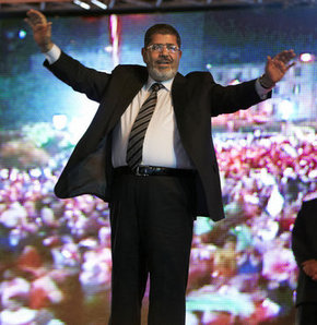 Mısır'ın yeni cumhurbaşkanı Mursi