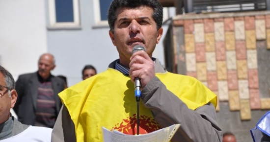 Tunceli Eğitim-Sen şube başkanı gözaltına alındı