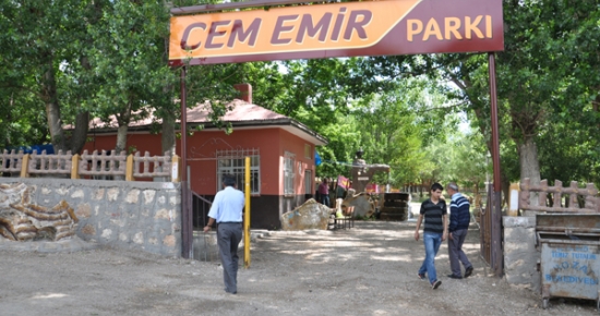 Hozat Belediyesi, Cem Emir ve Ercan Doğan’ın isimlerini yaşatacak