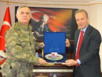 3.Ordu  Komutanı Dündar’dan Vali Güner’e ziyaret