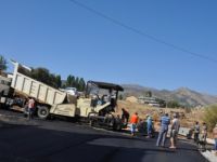 Belediye Başkanı Şahin, Yol Çalışmalarını Yerinde İnceledi