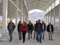 Belediye Başkanı Şahin ve  Meclis Üyeleri  Pazar alanını inceledi