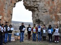 Yıkık kilisede Hrant anması