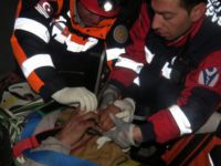 Kayalıklardan düşen kişi operasyonla kurtarıldı