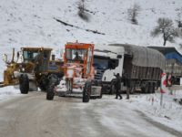 Kar Yağışı Tunceli'de Ulaşımı Olumsuz Etkiliyor