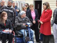 Tunceli Belediyesi'nden Engellilere Akülü Araç