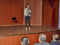 Ovacık'ta Lise Öğrencilerinden Şiir Dinletisi