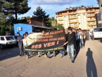 Öğrencilerden Rojova Protestosu