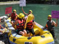 Tunceli'de Engelliler Rafting Yaptı
