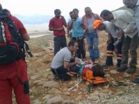 Kayalıklardan düşen kadını AFAD ekipleri kurtardı