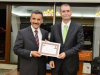 Vali Yardımcılarına veda yemeği