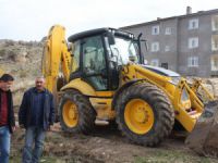 Çemişgezek’te alt yapı çalışmaları sürüyor