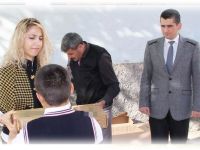 Öğrencilere Bot Dağıtımı Yapıldı