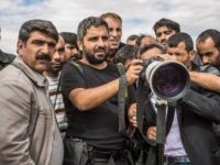 Time-Türk, Dersim’li gazeteciyi yılın fotoğrafçısı seçti
