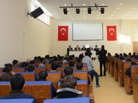 Vali Osman Kaymak, Kamu Yönetimi öğrencileri ile buluştu