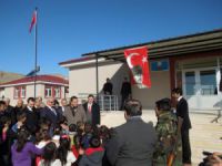 Kaymakam İnan, Ayazpınar Köyünde Okul açılışı yaptı