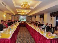 Eş Başkanlar, Meclis üyeleriyle yemekte biraraya geldi