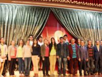 Başarılı öğrenciler ödüllendirildi