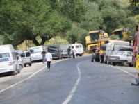 Valilik: Kamyon yakıldı, cemevi yolunun çalışması durduruldu