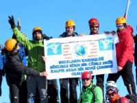 Dersimlilerden Erciyes’in Zirvesinde Barış Mesajı