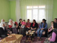 'Özgün Kadın' toplantıları devam ediyor