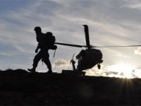 Jandarma karakoluna saldırı: 2 asker yaralı 1 sivil hayatını kaybetti