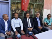 CHP heyetinden şehit öğretmenin ailesine taziye ziyareti