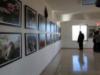 Köyünde fotoğraf  sergisi açtı