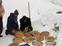 Biten yılı uğurlayan gelen yılı karşılayan Gaxan…