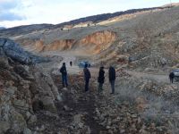 Kaymakam Çam, yol çalışmasını inceledi
