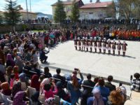 Çemişgezek’te 23 Nisan horon ve halayla kutlandı