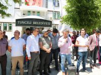 Belediye önünde mobbing açıklaması