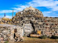 Tahıl ambarı olarak kullanılan tarihi hamam restore edilmeyi bekliyor